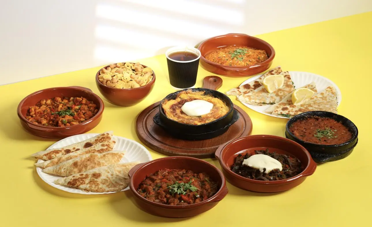ساعه بكور